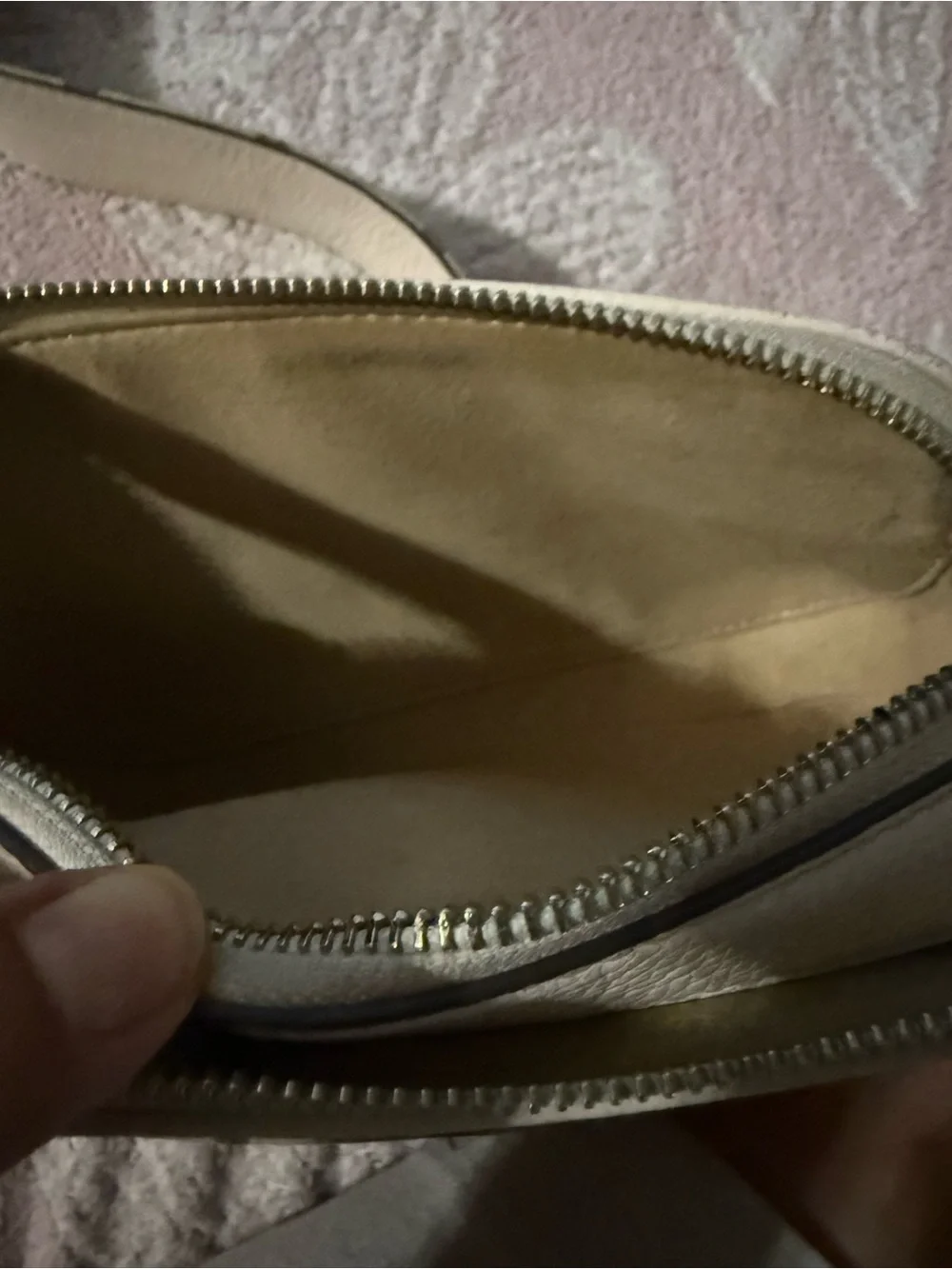 Tory Burch compact ivory
